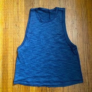 lululemon lightweight tank, size 4/6